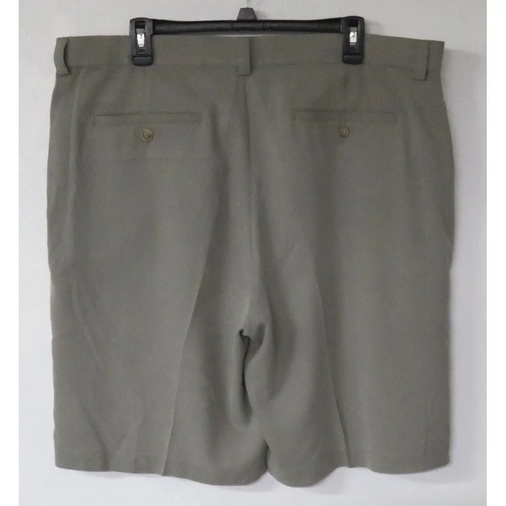 Tommy Bahama Shorts Green Pleated Front 100% Silk Casual Men's Size‎ 38 Relaxed